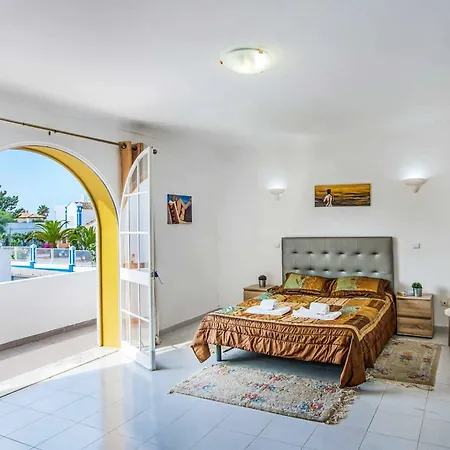 Villa Arines *